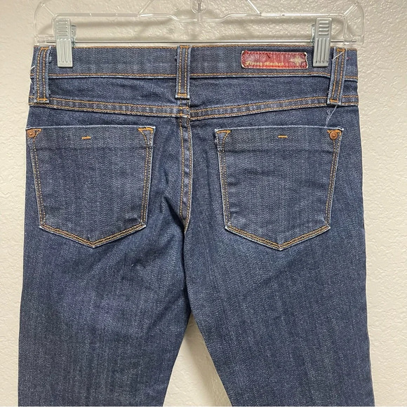 Buckle Flying Monkey Women’s Low Rise Dark Wash Straight Denim Size 1 - Picture 5 of 6